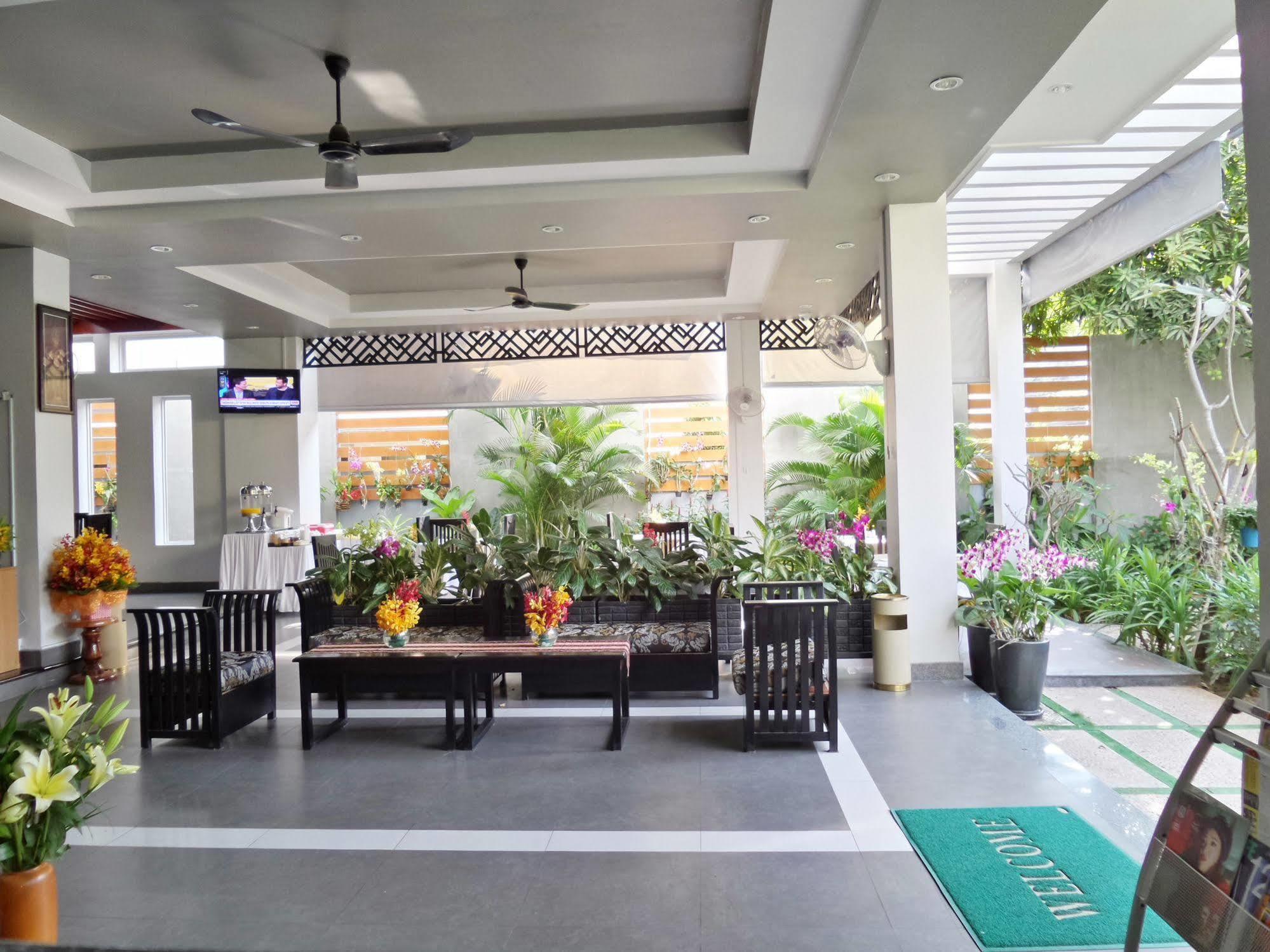 Best May Hotel بنوم بنه المظهر الخارجي الصورة
