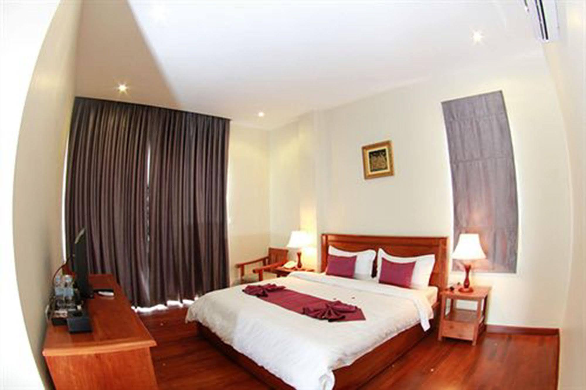Best May Hotel بنوم بنه المظهر الخارجي الصورة