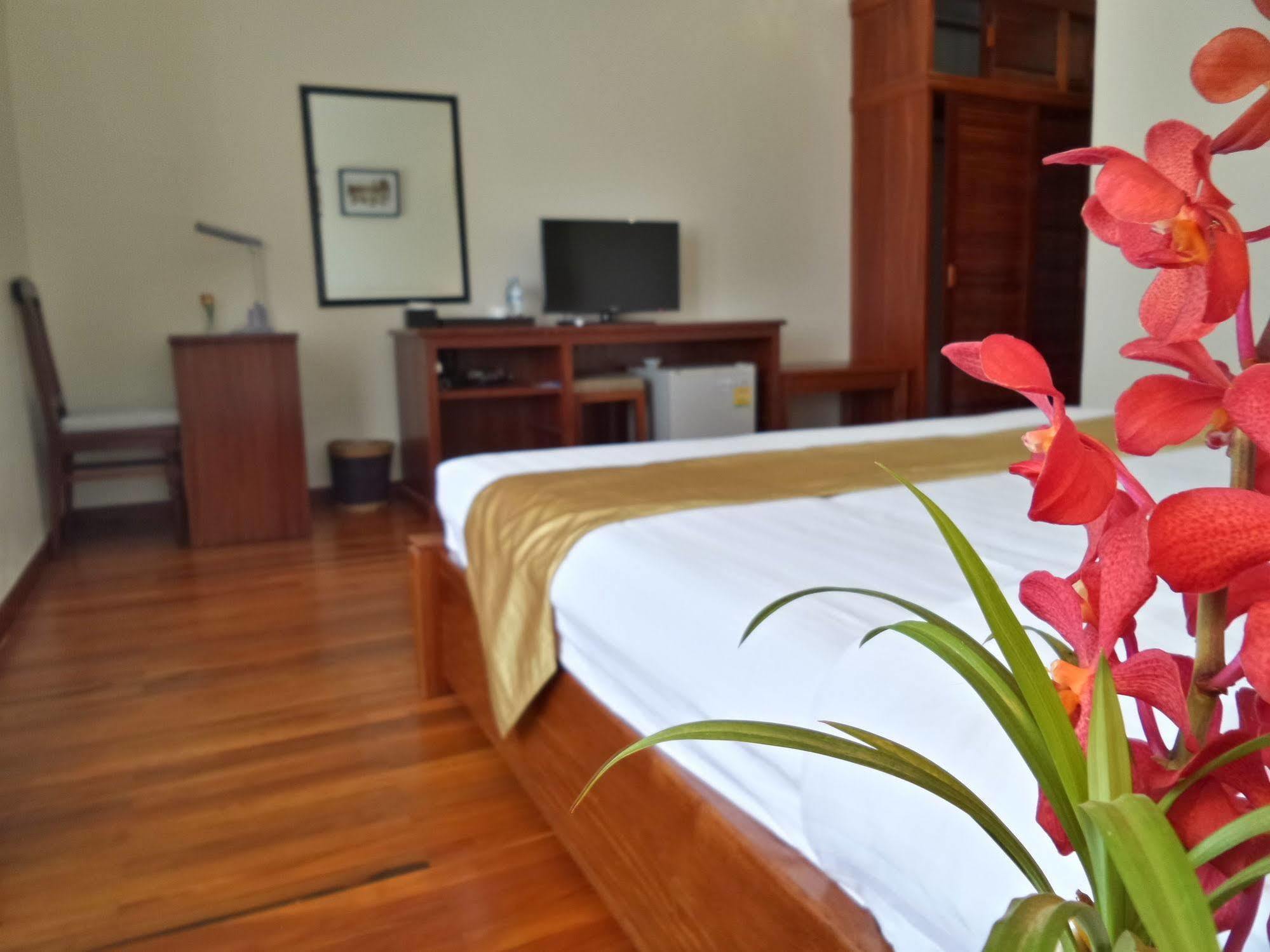 Best May Hotel بنوم بنه المظهر الخارجي الصورة