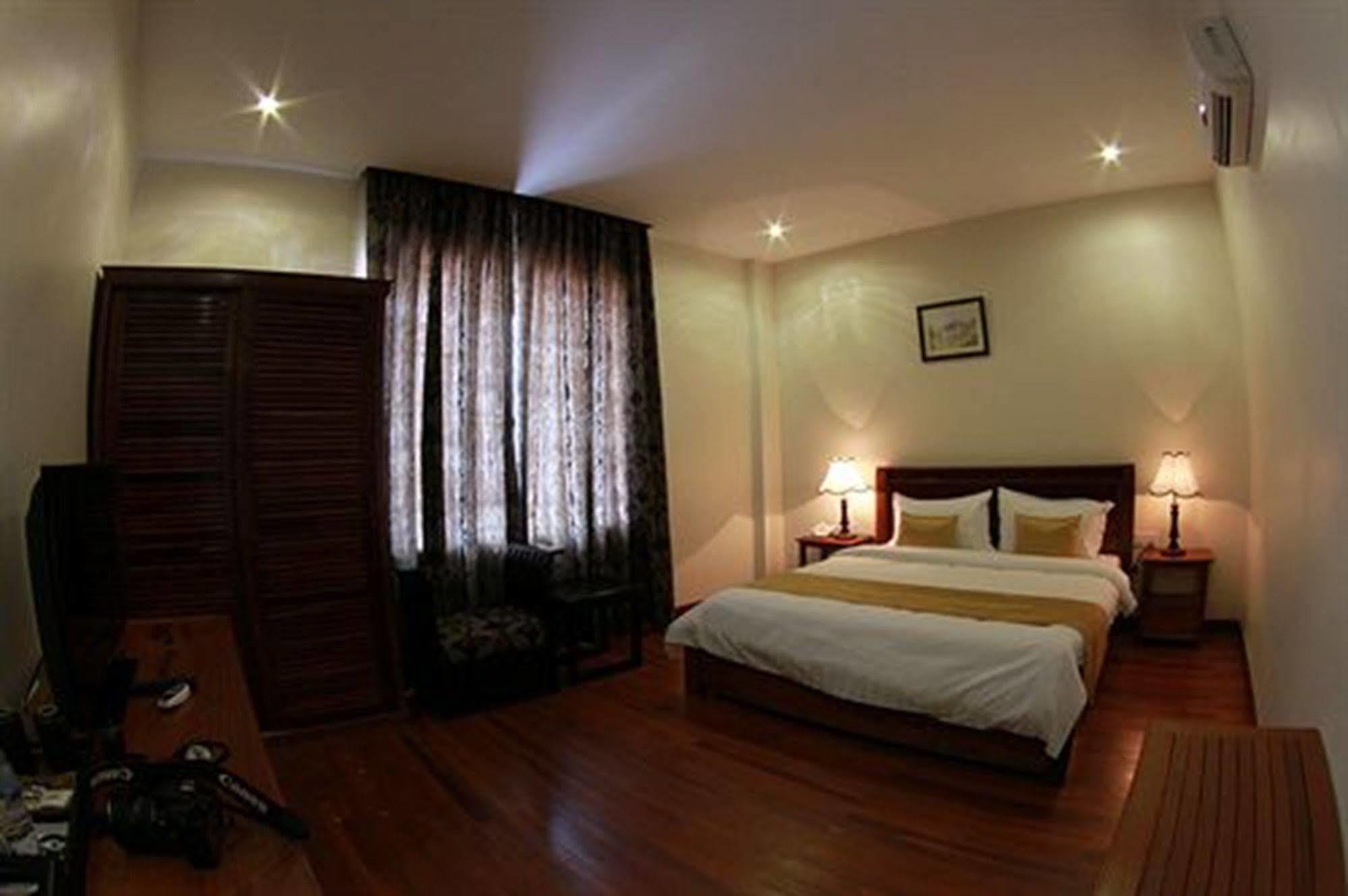 Best May Hotel بنوم بنه المظهر الخارجي الصورة