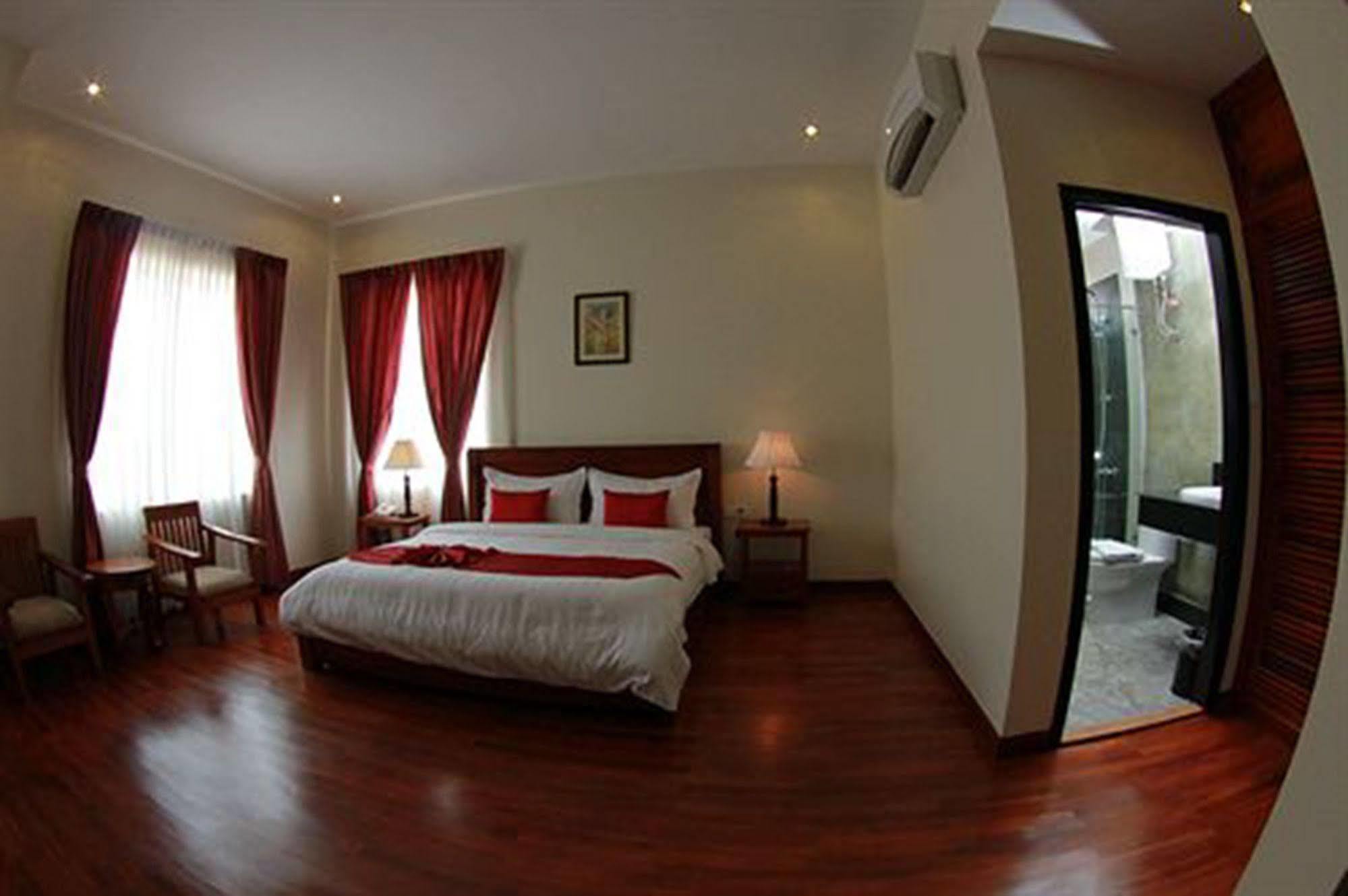 Best May Hotel بنوم بنه المظهر الخارجي الصورة